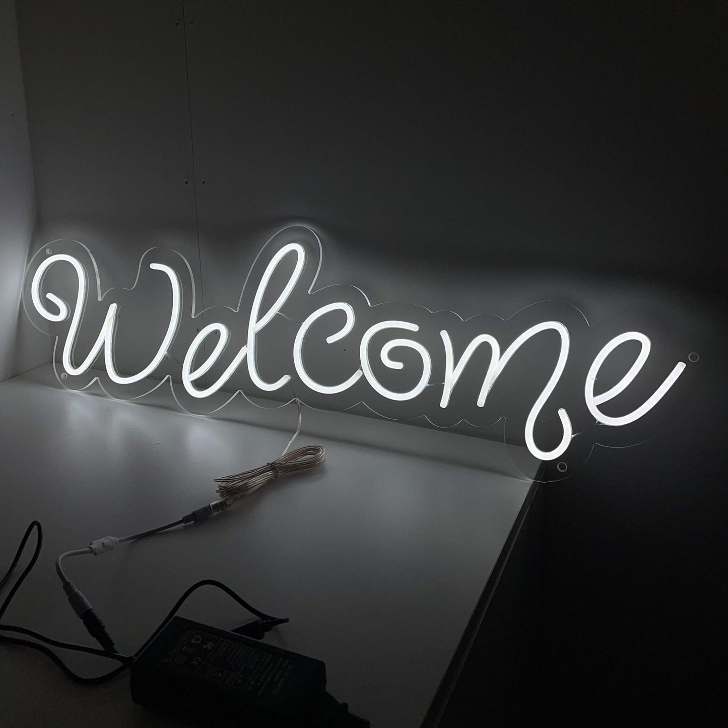 Letreiro de neon de boas-vindas - The Art Neon