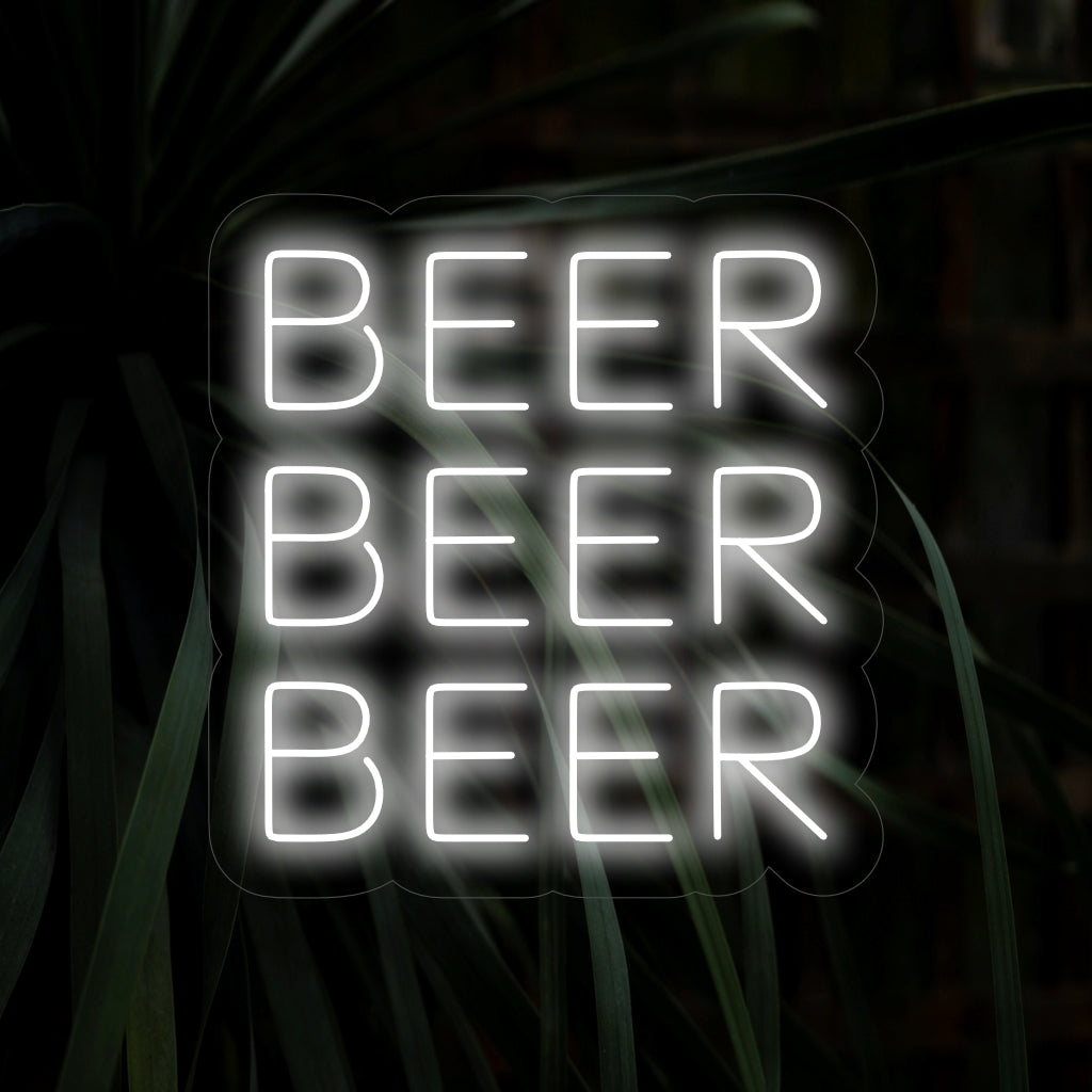 Placa de neon LED vibrante com as palavras Beer Beer Beer radiante em escrita clássica; perfeita para decoração de parede de bar em casa.