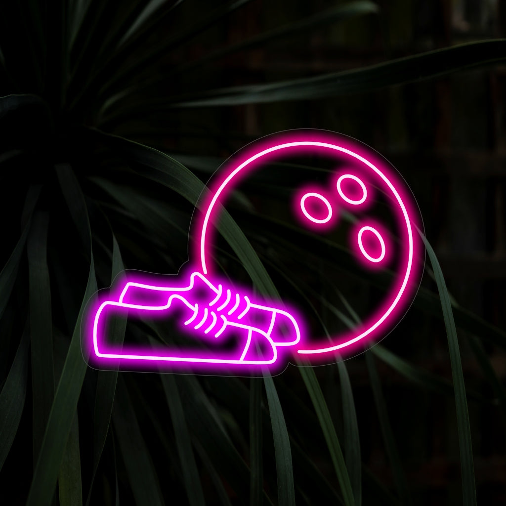 Placa de neon LED personalizada com uma bola de boliche e sapatos vibrantes; perfeita para decoração e arte de parede neon exclusivas.
