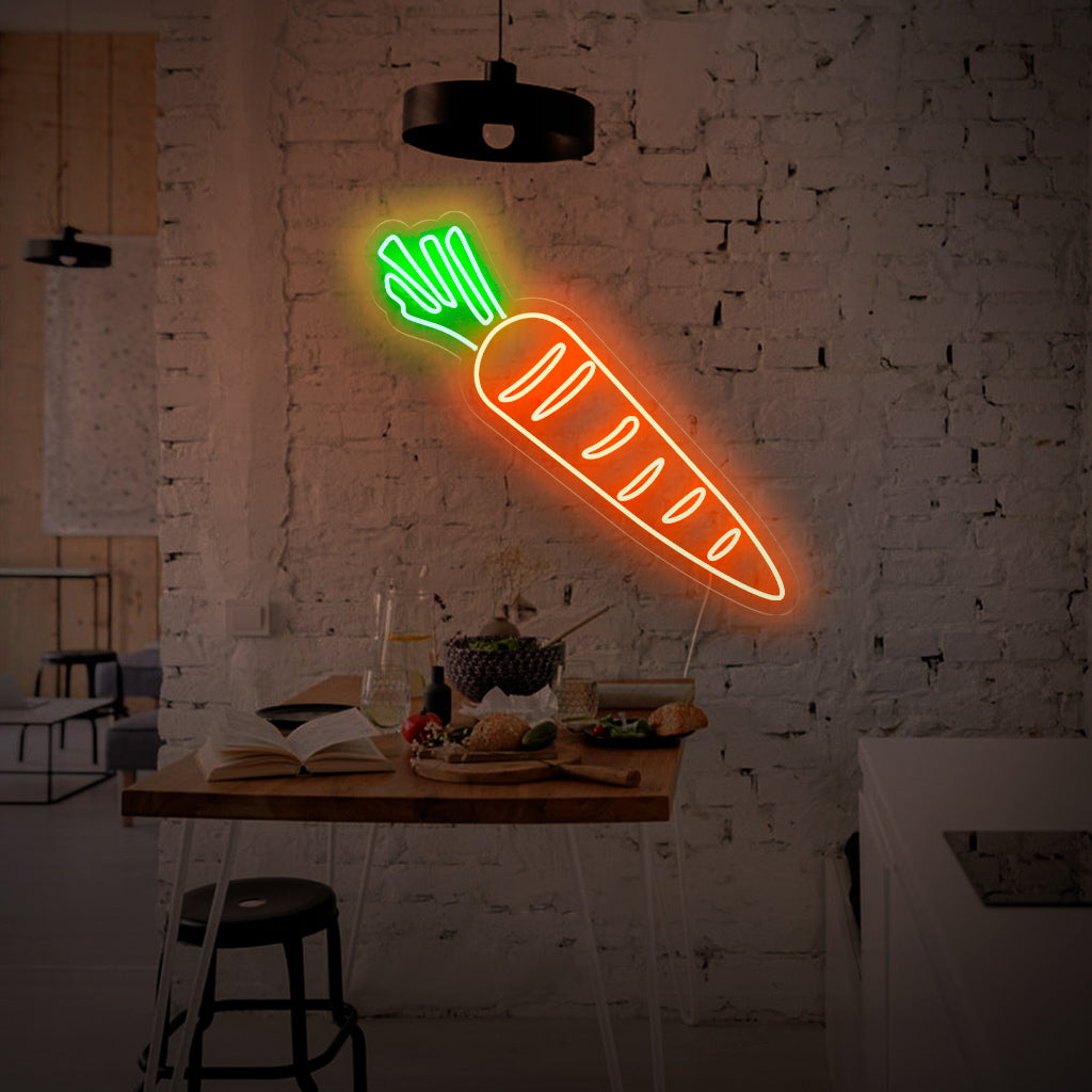 "Placa de neon de cenoura" - Uma luz neon divertida com o símbolo excêntrico de uma cenoura, trazendo uma atmosfera animada e celebrando o amor por produtos frescos na sua cozinha ou interior com tema vegetal.