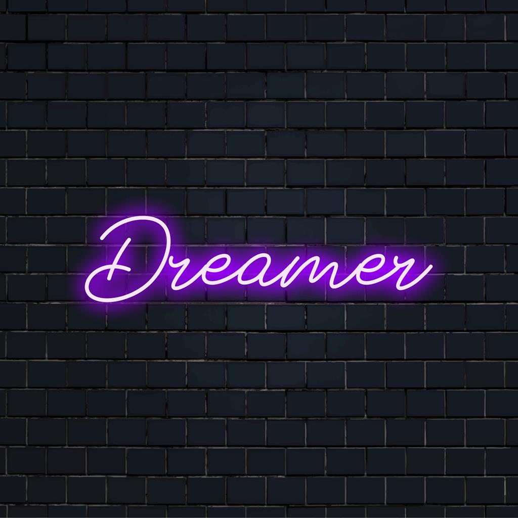 Placa de LED neon personalizada Vibrant Dreamer, perfeita para a estética de qualquer espaço; decoração de luz neon ideal para sonhadores e criativos.