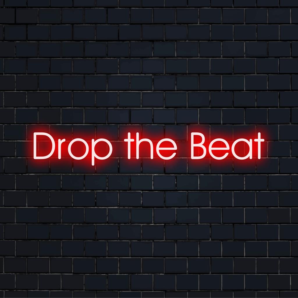 Placa de neon LED personalizada com design de texto ousado inspirado em música, perfeita para decoração de parede vibrante e ambiente de clube.