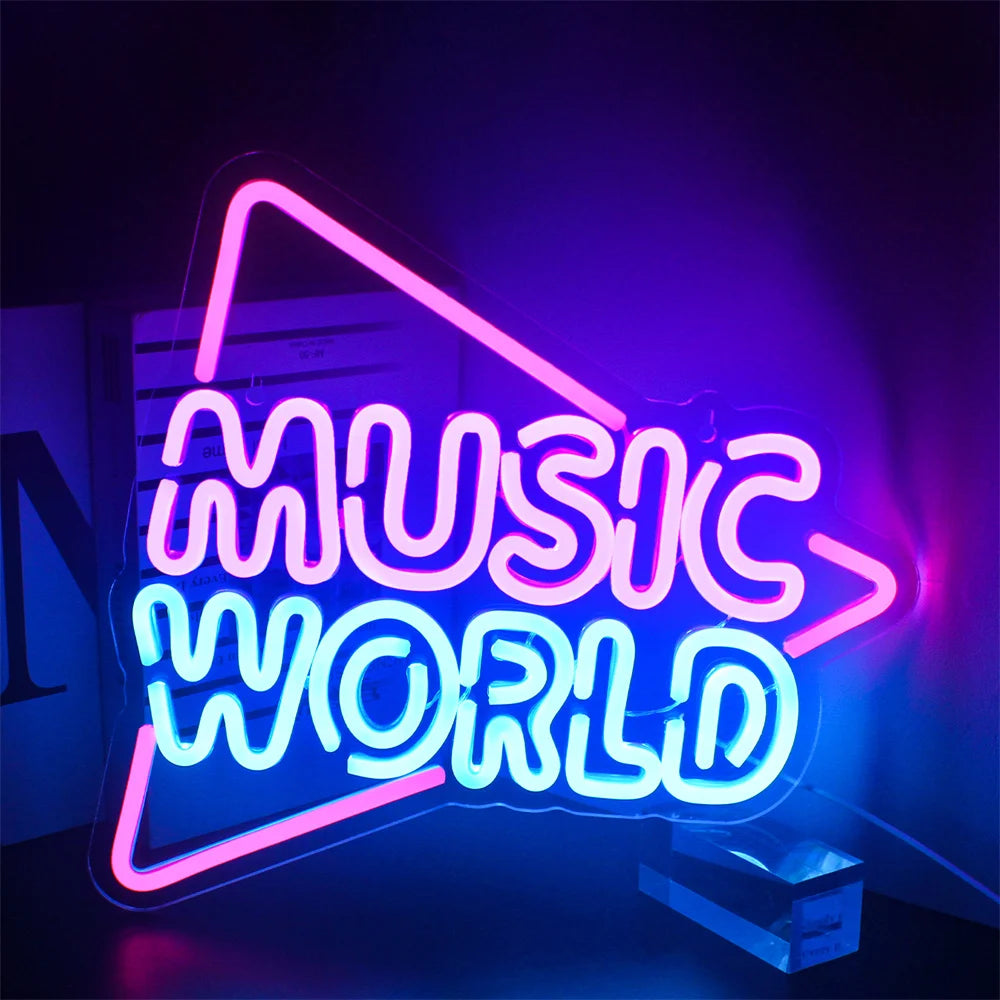 A imagem apresenta uma vibrante placa de LED neon feita à mão exibindo a frase "Mundo da Música".