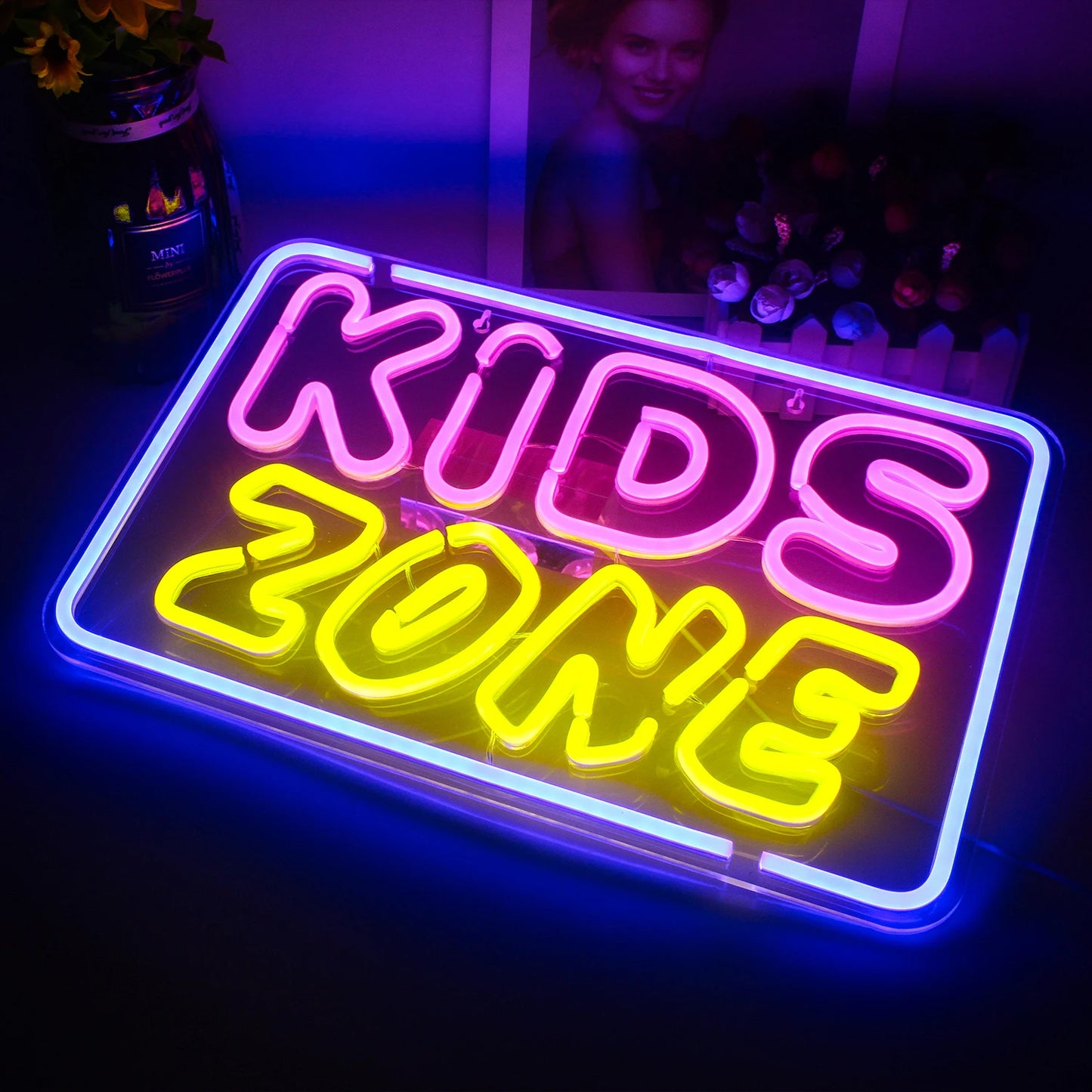 Letreiro de LED Zona Infantil 5V USB - Econômico