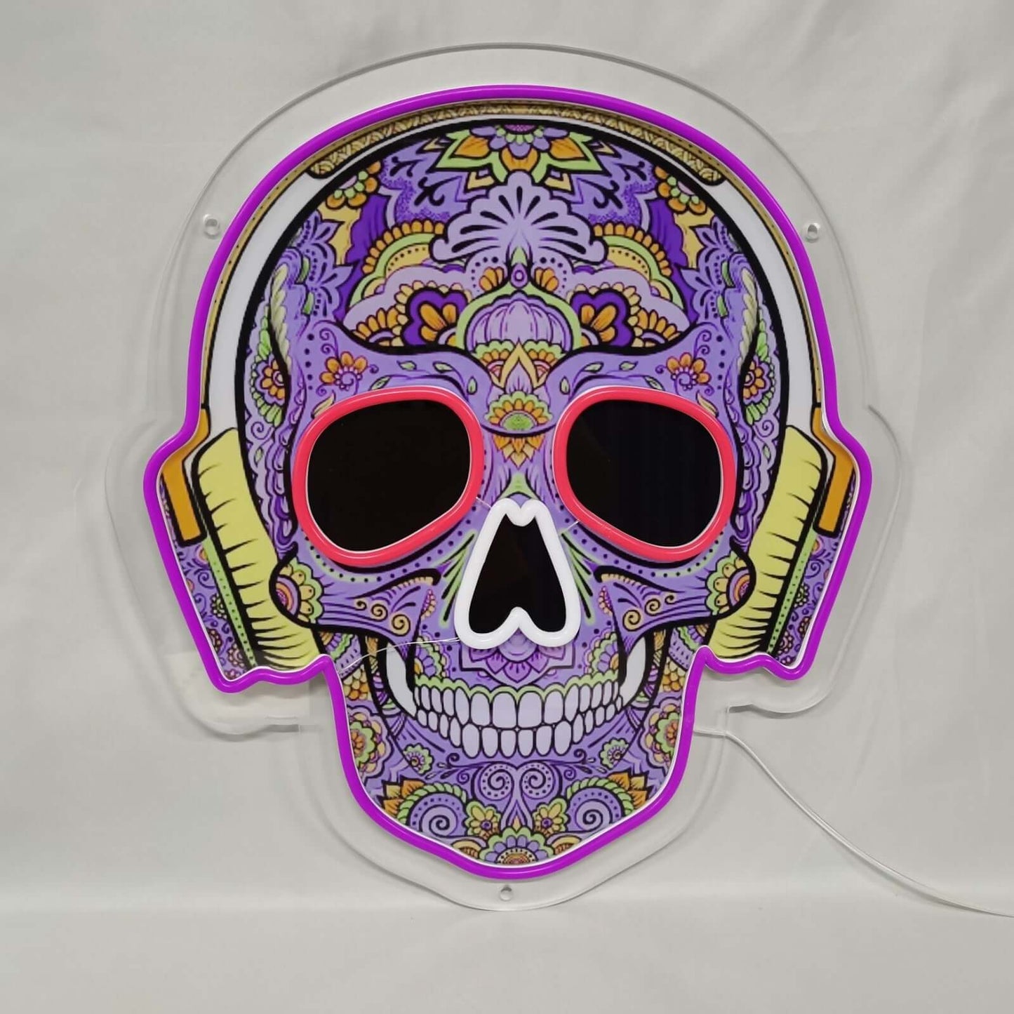Letreiro de neon LED com impressão UV e caveira com fones de ouvido - The Art Neon
