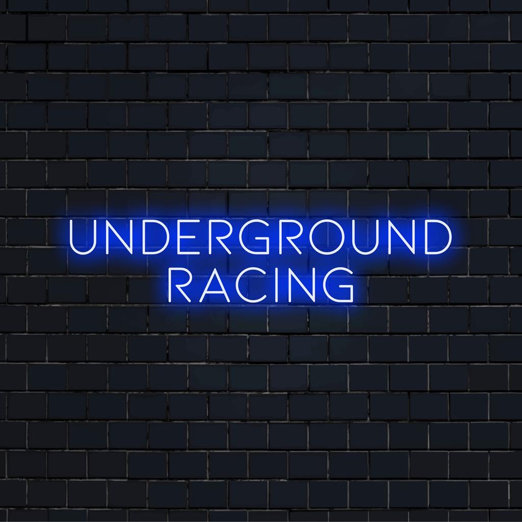 Placa de LED neon personalizada com os dizeres Underground Racing, perfeita para adicionar um tema de corrida vibrante ao seu espaço.