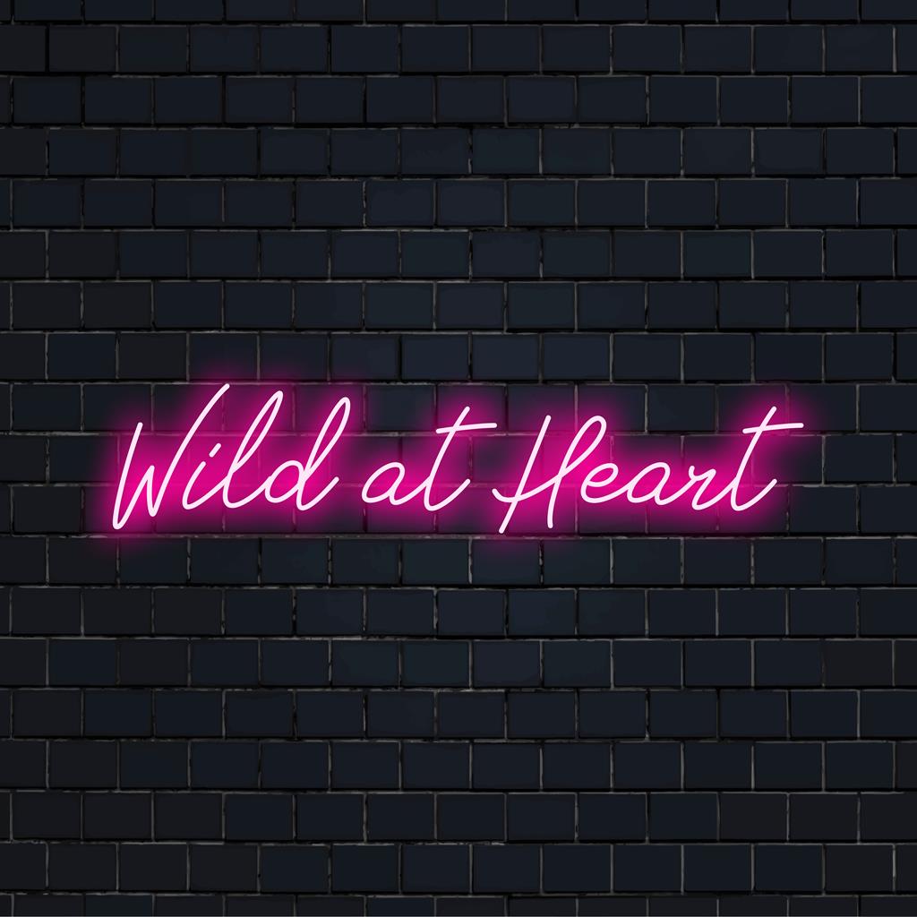 Placa de neon LED Wild At Heart feita sob medida, arte neon vibrante, perfeita para decoração de interiores personalizada.