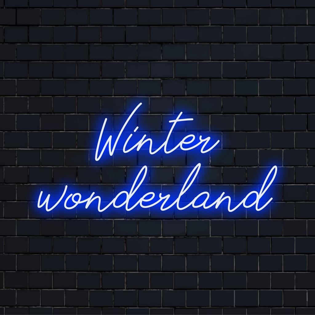Placa de LED personalizada com os dizeres Winter Wonderland em cores brilhantes; decoração de luz neon perfeita para espaços pessoais ou festivos.