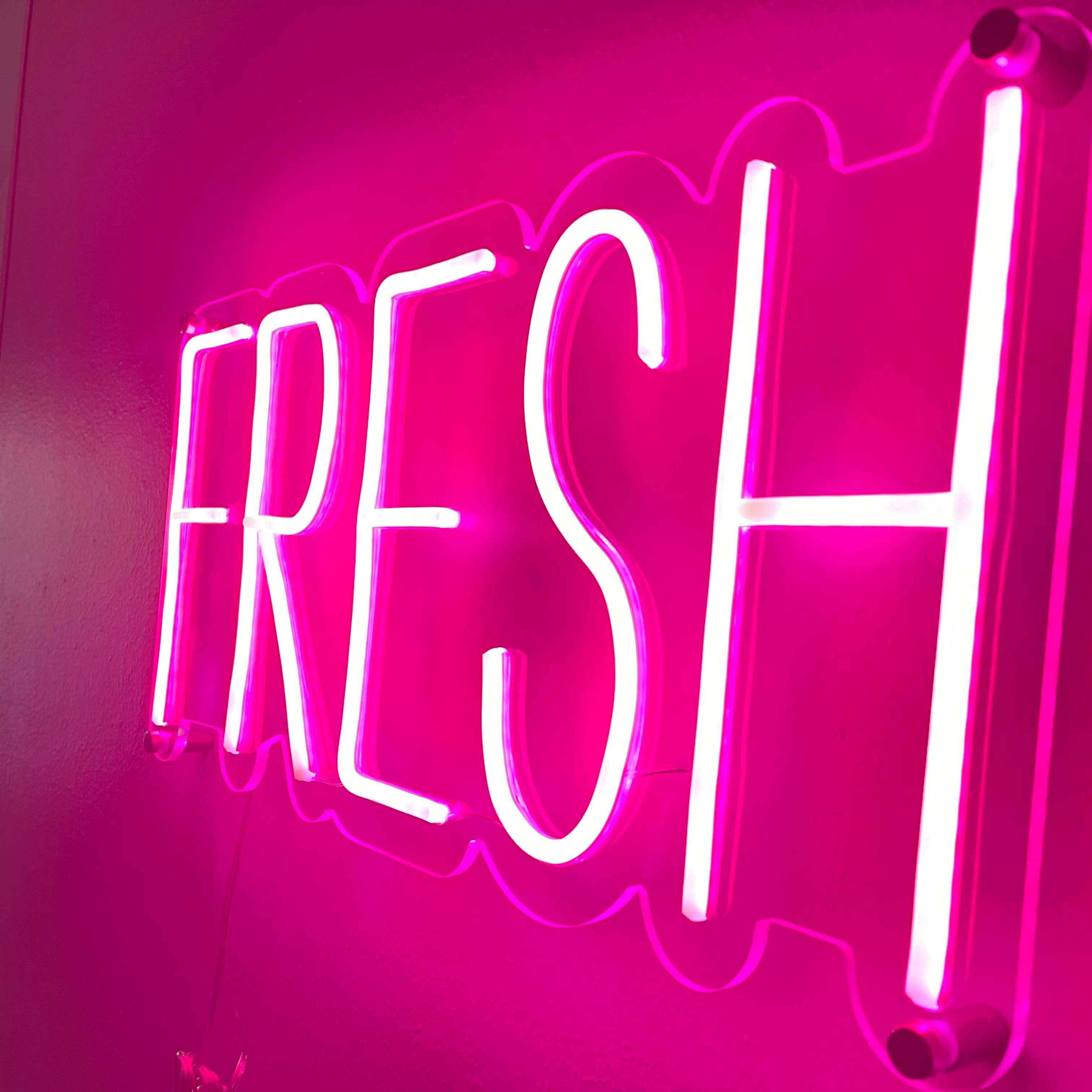 Placa de neon fresca - The Art Neon