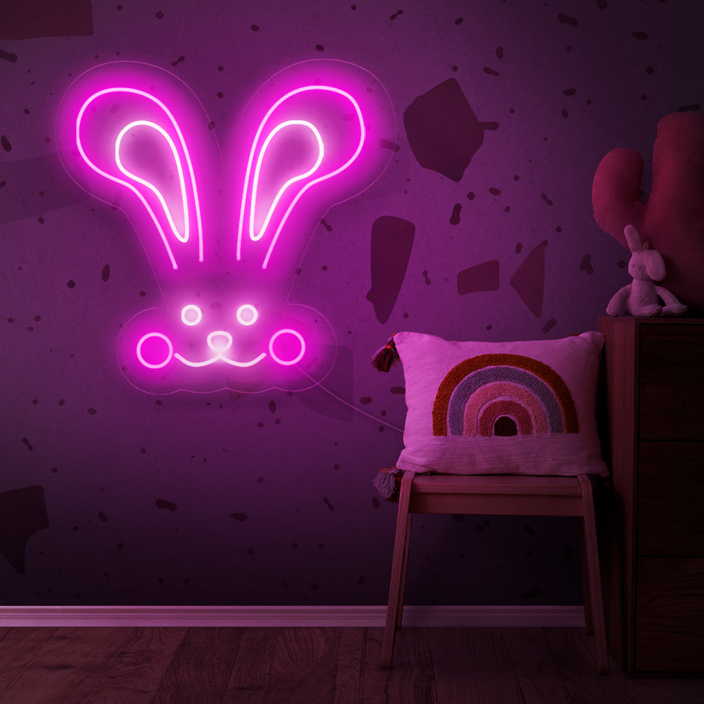 "Placa de neon de coelho abstrato" - Uma luz neon divertida com uma representação abstrata de um coelho, trazendo capricho e charme moderno ao seu espaço de vida.