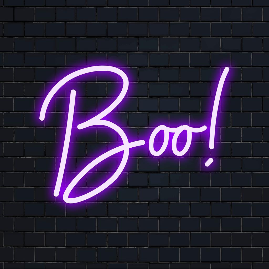 Placa de neon LED com texto Boo! em tons brilhantes, perfeita para adicionar um toque lúdico e assustador a qualquer espaço.