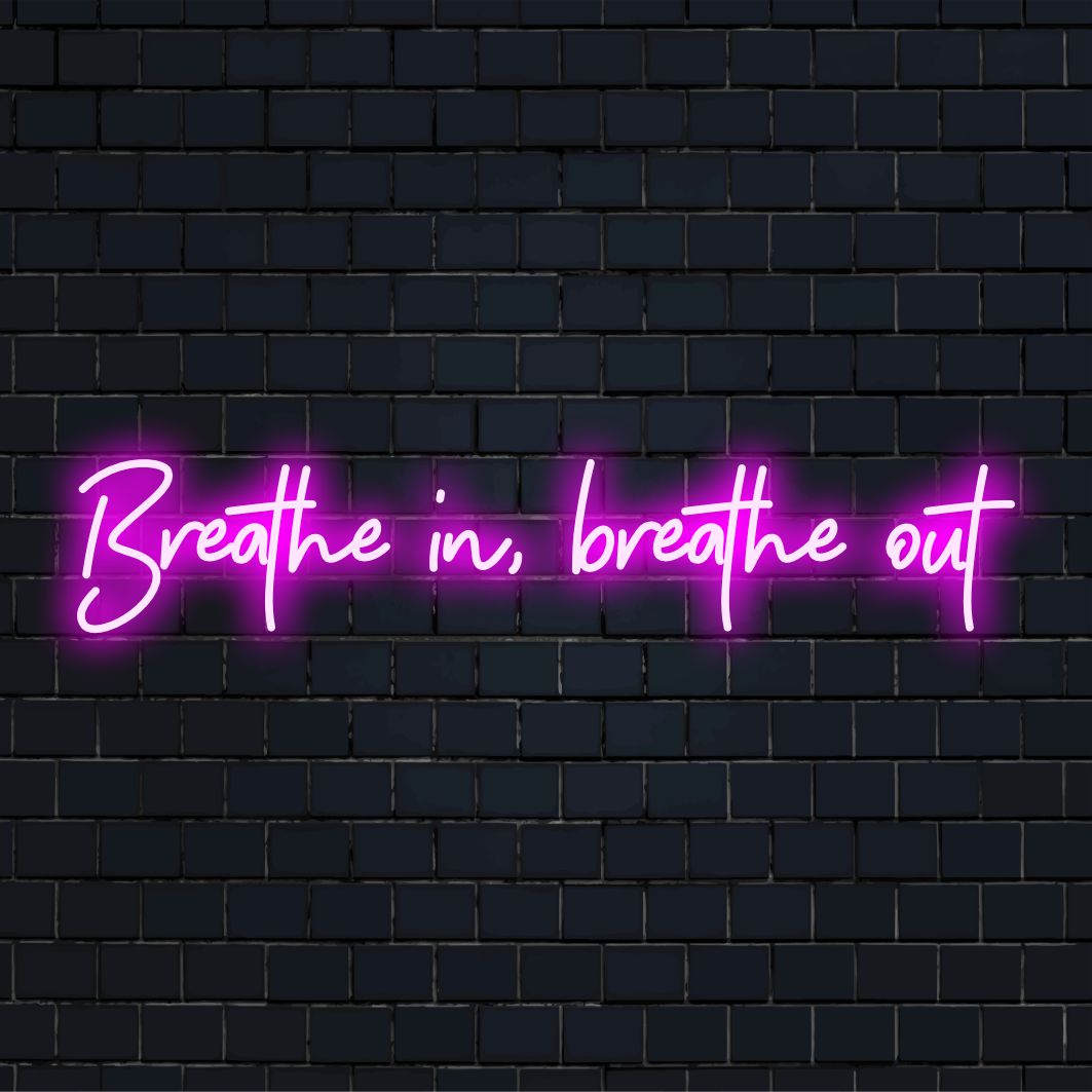 Letreiro de LED neon personalizado com os dizeres "Inspire, Expire", perfeito para adicionar um brilho relaxante a qualquer ambiente. Decoração com luzes neon.