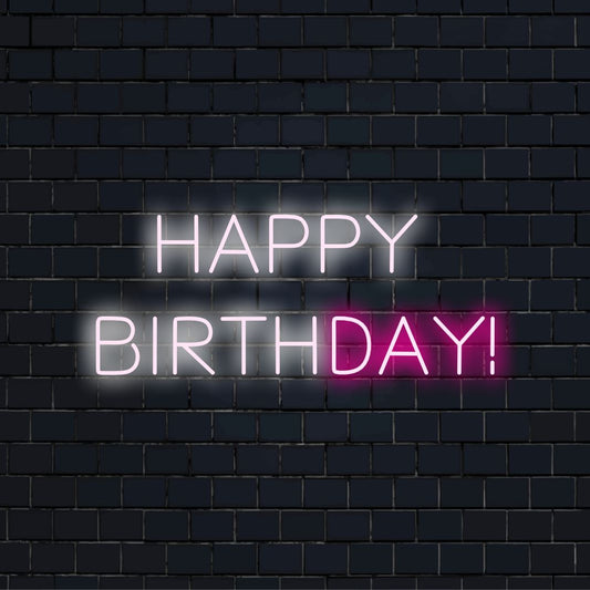"Placa de neon colorida de Feliz Aniversário" é uma adição vibrante e animada ao seu ambiente com tema de comemoração. Uma luz neon que irradia alegria e entusiasmo para aniversários.