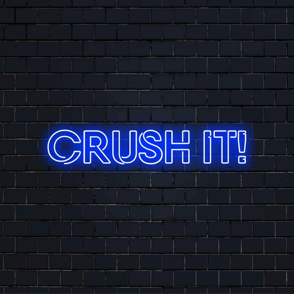 O letreiro de neon vibrante Crush It! esbanja motivação; decoração de parede LED perfeita ou arte personalizada. Brilho sob medida para qualquer espaço.