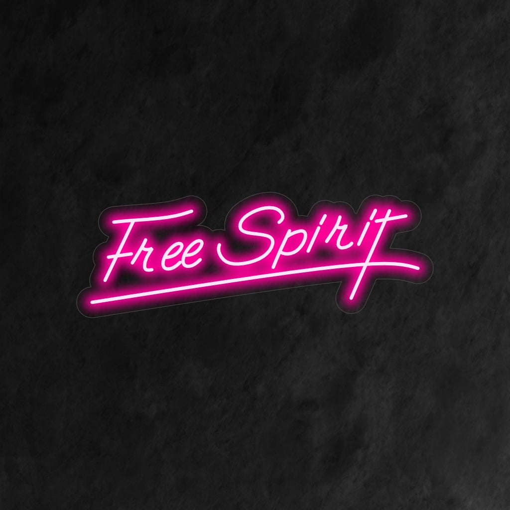 "Placa de Neon Espírito Livre" é uma adição libertadora e inspiradora para o seu interior. Uma luz de neon que celebra a essência de um espírito livre.