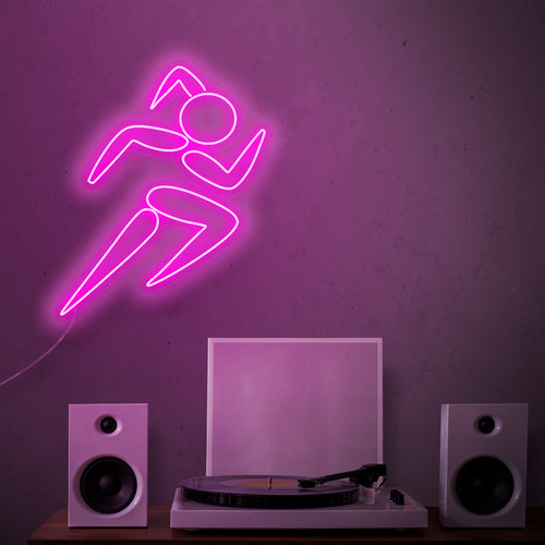 "Placa de neon de garota correndo" - Captura a energia dinâmica de um corredor, perfeita para academias e espaços de fitness, inspirando um estilo de vida ativo e saudável.