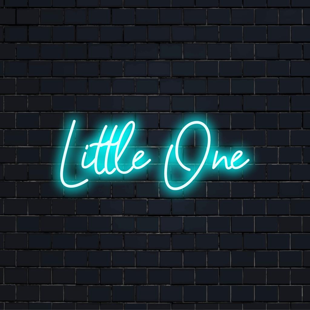 Letreiro de LED neon personalizado com iluminação lúdica e vibrante. Ideal para adicionar um charme único à decoração de qualquer ambiente ou evento.