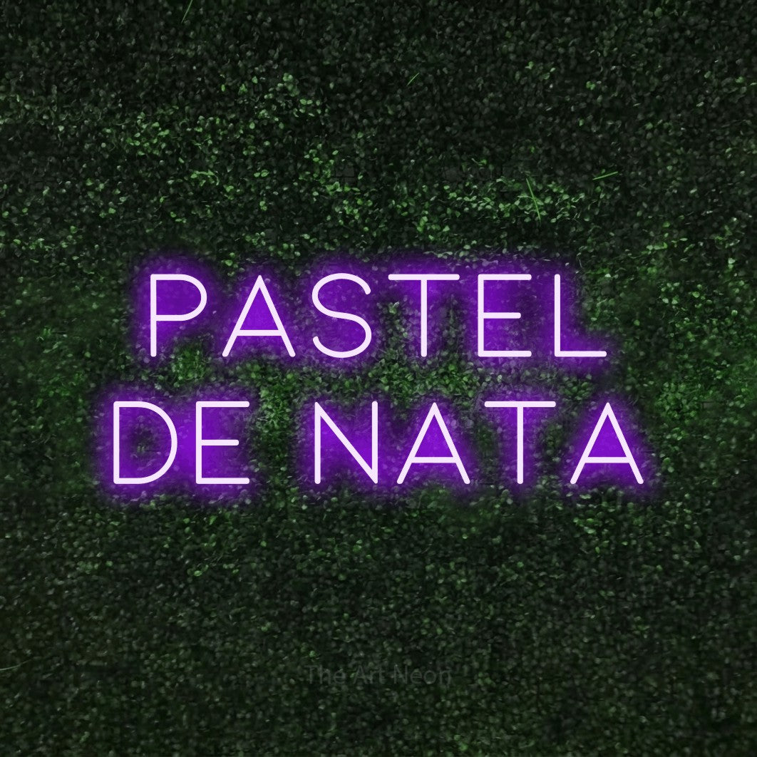 LED neon sign reading “PASTEL DE NATA”, arranged in 2 lines.
