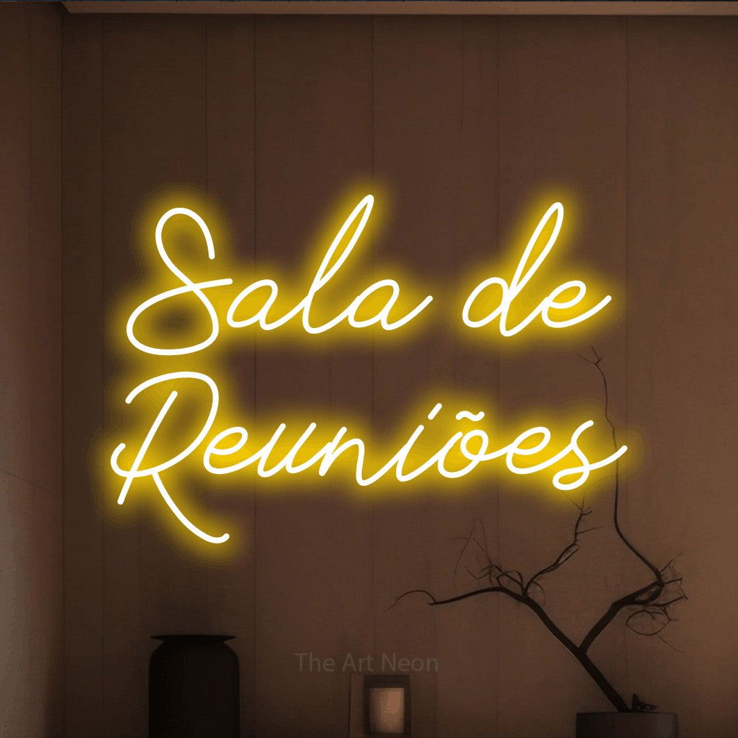 LED neon sign reading “Sala de Reuniões”, arranged in 2 lines.