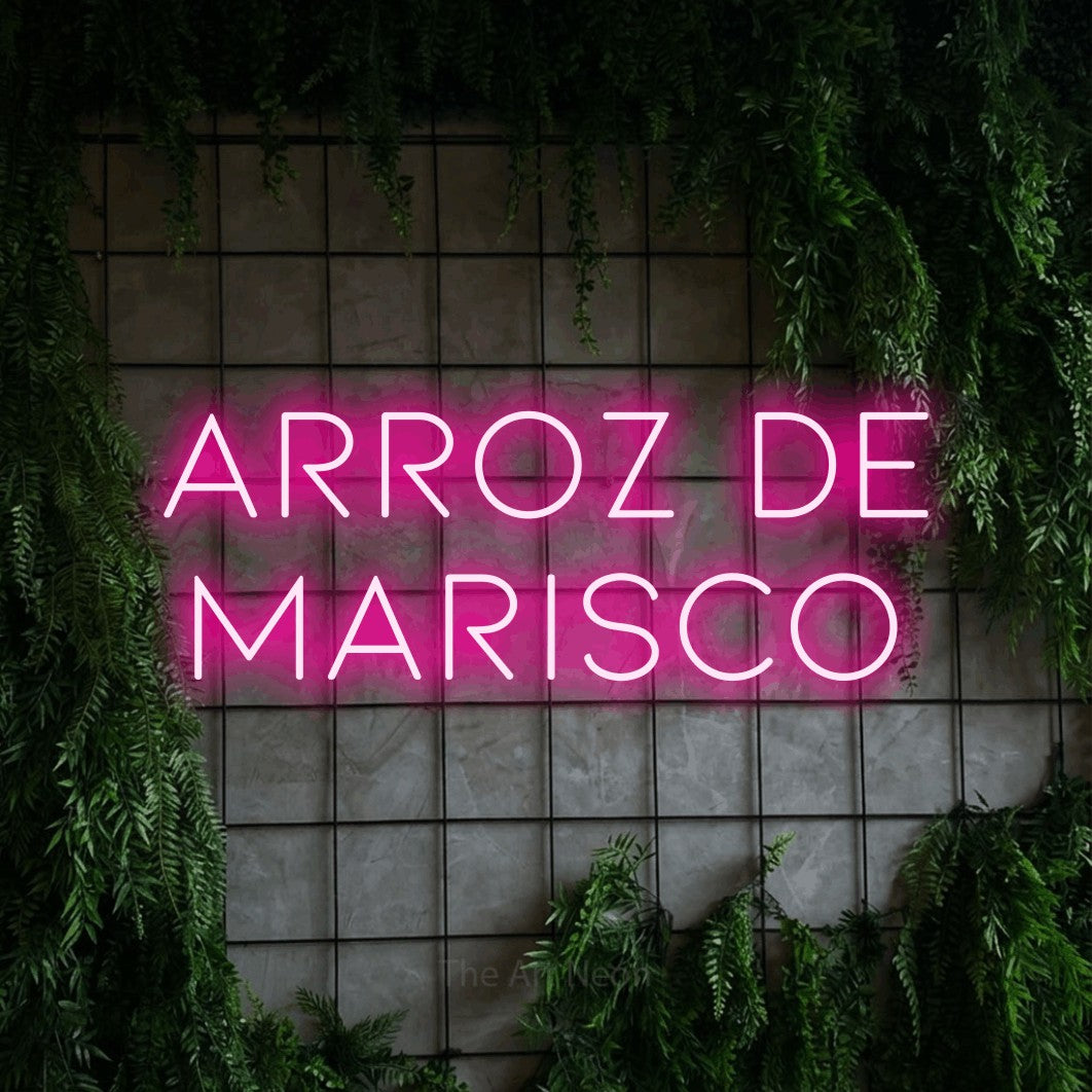 LED neon sign reading “arroz de marisco”, arranged in 2 lines.