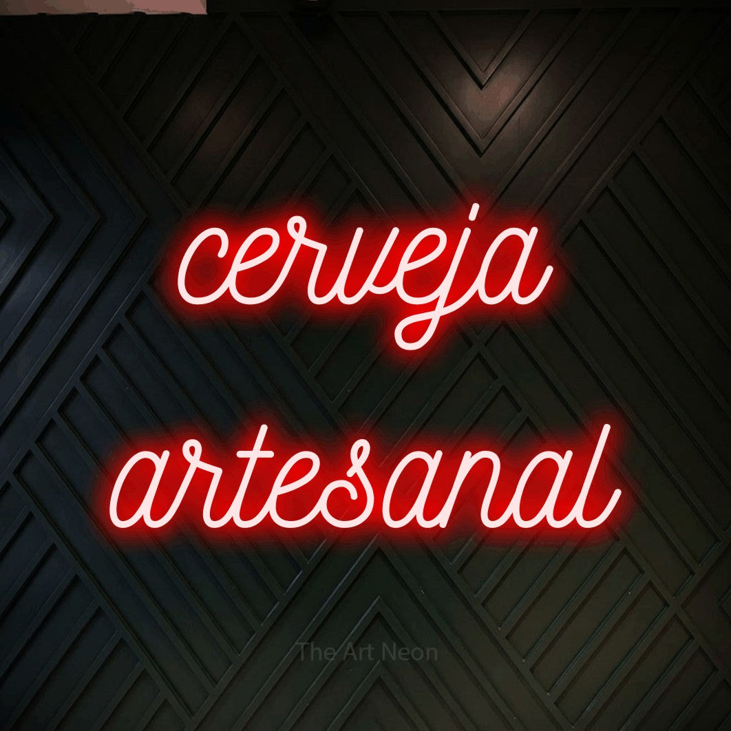 LED neon sign reading “cerveja artesanal”, arranged in 2 lines.