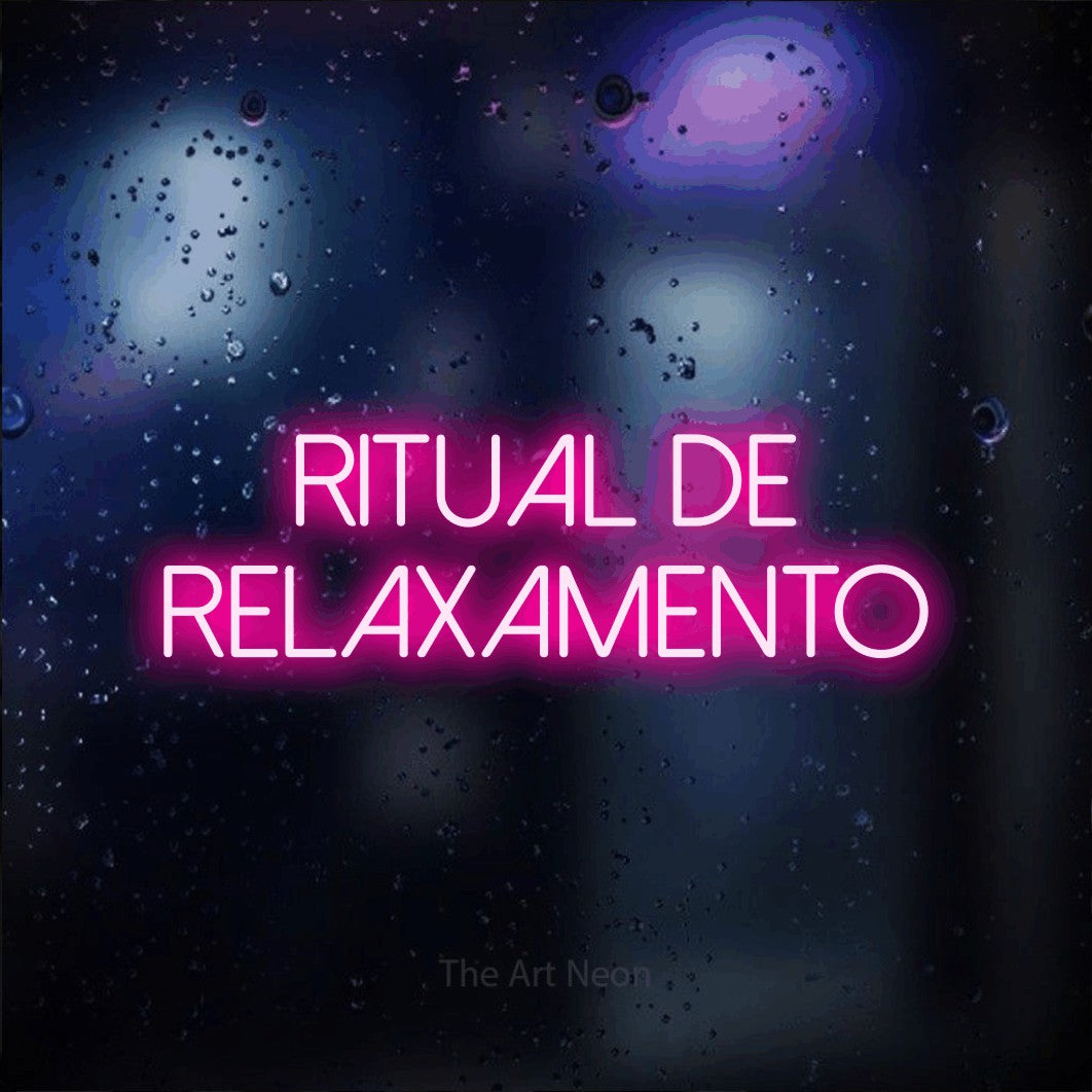 LED neon sign reading “RITUAL DE RELAXAMENTO”, arranged in 2 lines.