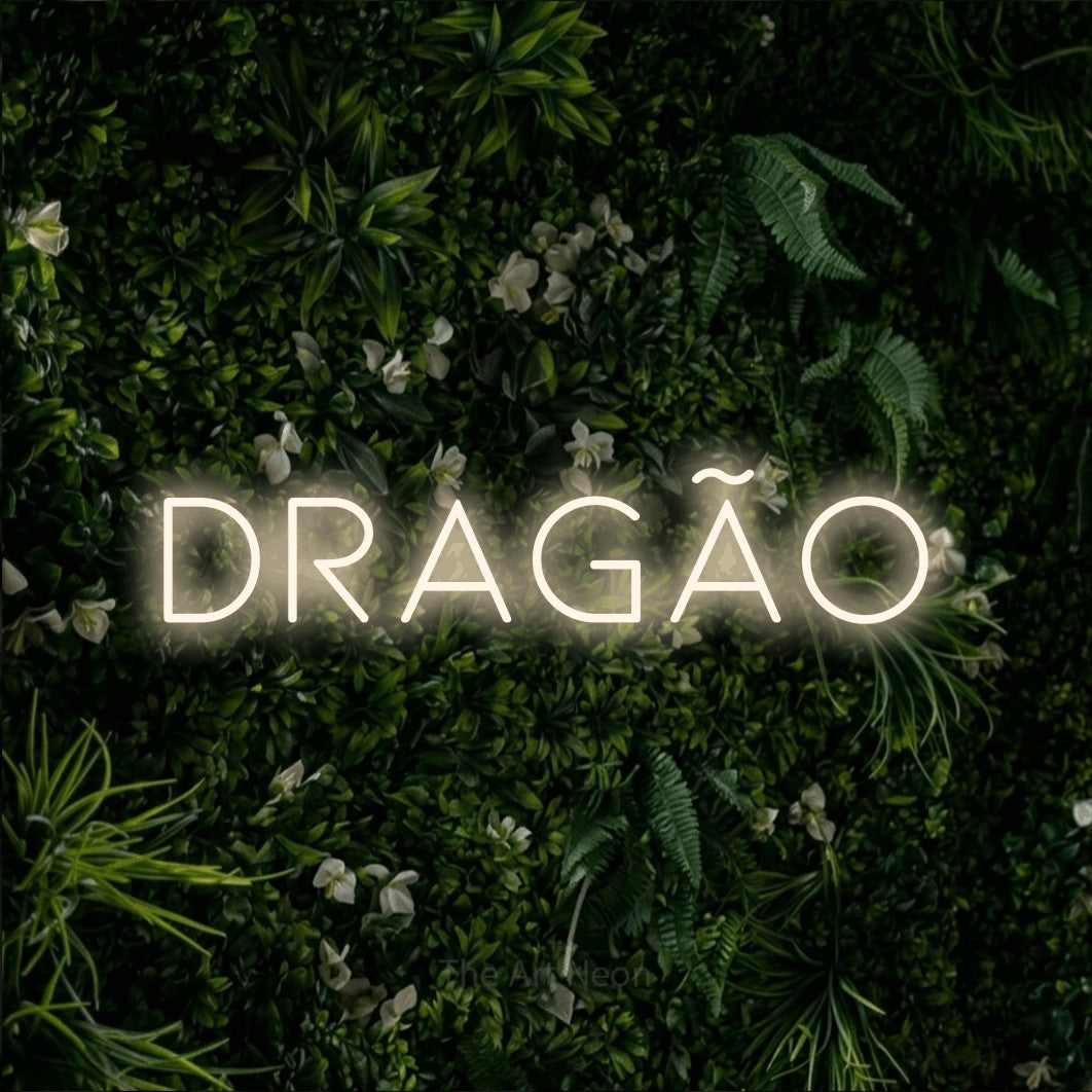 LED neon sign reading “DRAGÃO”, arranged in a single line.