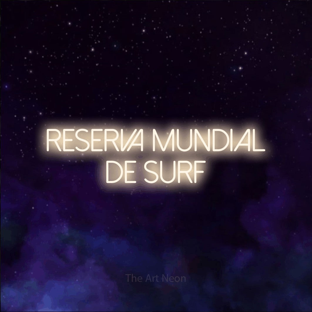LED neon sign reading “RESERVA MUNDIAL DE SURF”, arranged in 2 lines.