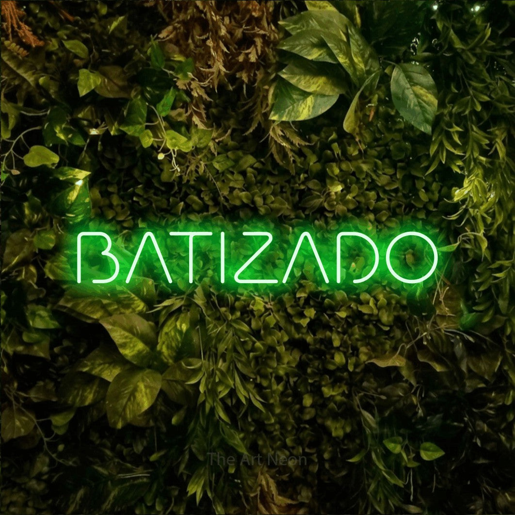 LED neon sign reading “BATIZADO”, arranged in a single line.