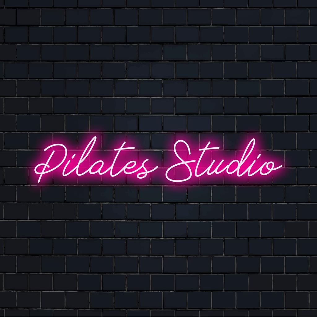 Placa de LED neon personalizada para estúdio de Pilates, decoração de luz neon perfeita para interiores modernos com foco em fitness.