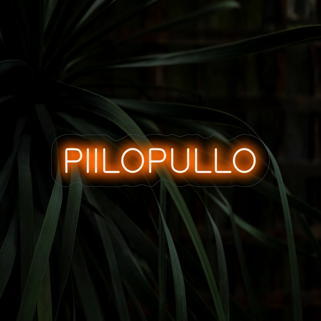 O "Placa Neon Pillopullo" é um acessório lúdico e único, perfeito para espaços que abraçam uma atmosfera leve e descontraída. Ilumine com o charme e a diversão finlandeses!