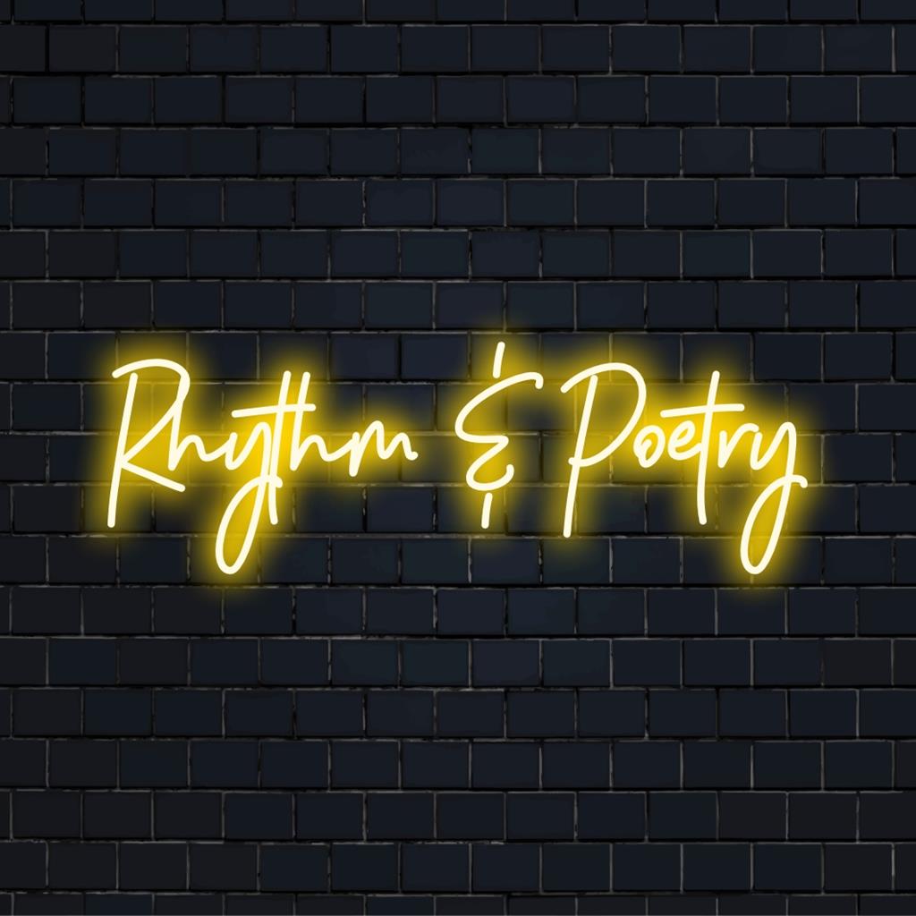 Placa de LED neon personalizada com as palavras Rhythm And Poetry, perfeita para uma decoração vibrante e personalização do seu espaço.