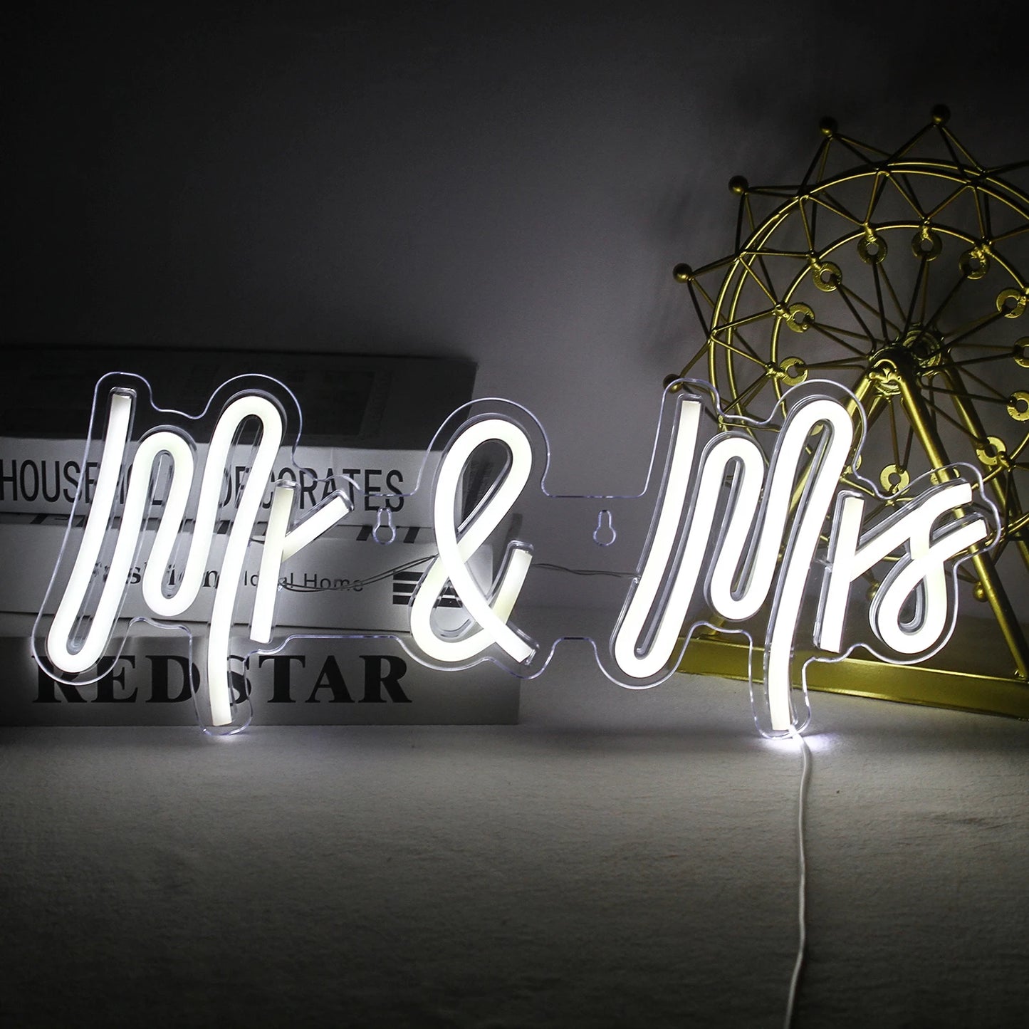 Mr & Mrs 5V USB LED Neon Sign - Budget Friendly