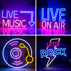 A imagem apresenta uma vibrante placa de LED neon que diz "Música ao vivo" em letras brilhantes e brilhantes.