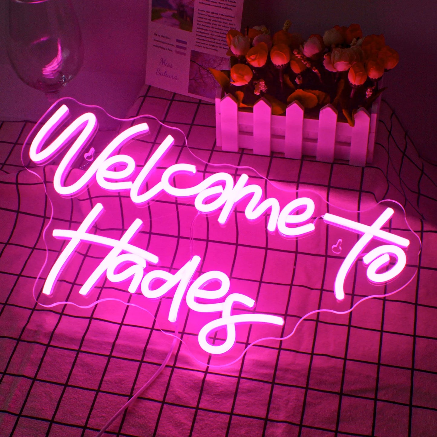 Letreiro de LED "Bem-vindo ao Hades" 5V USB - Econômico