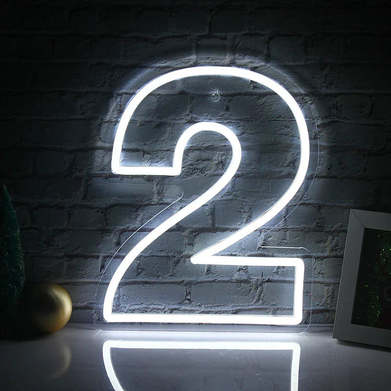 Números de aniversário com animais de desenhos animados 0–9 – letreiro de néon LED (5 V USB)