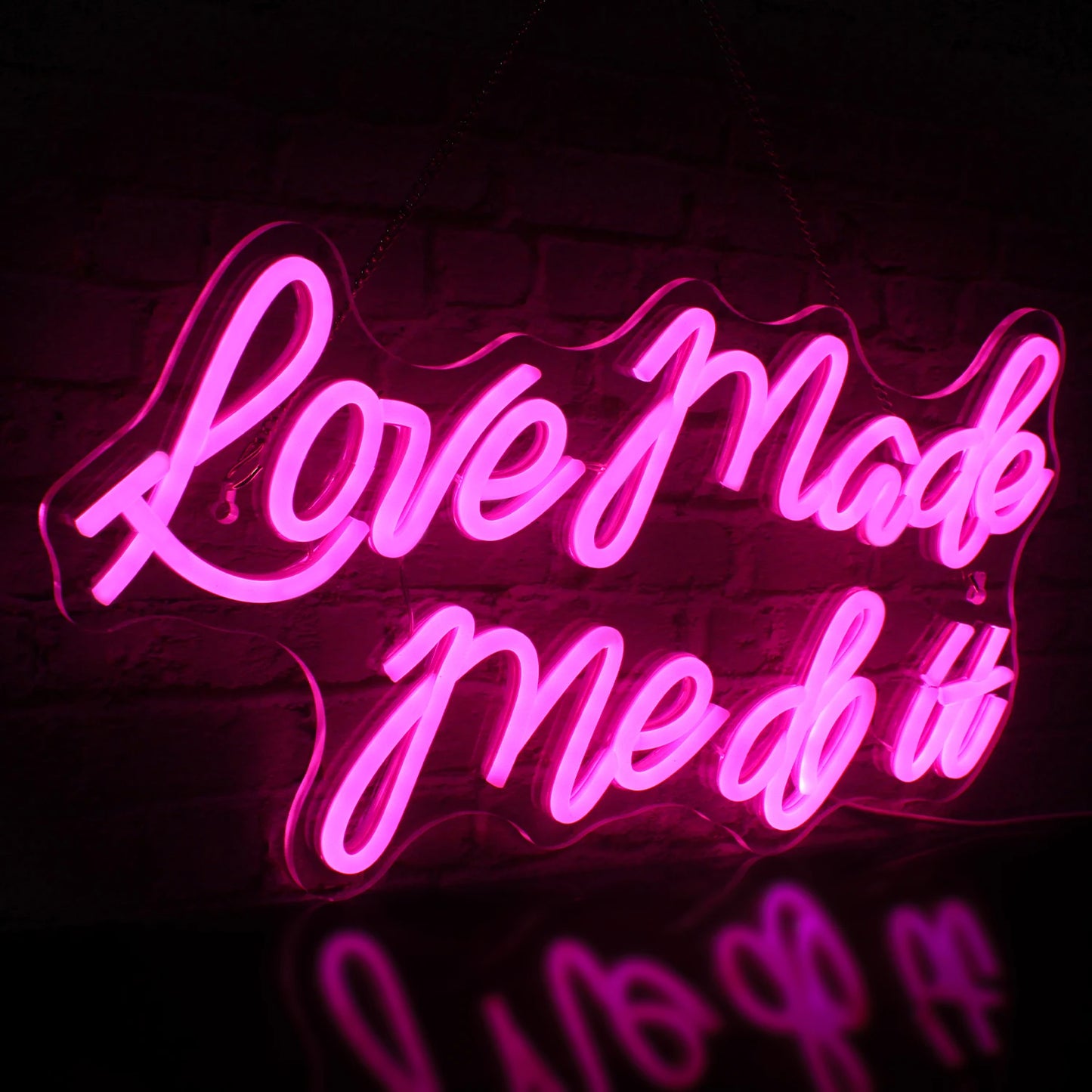 Letreiro de LED "O Amor Me Fez Fazer Isso" 5V USB - Econômico