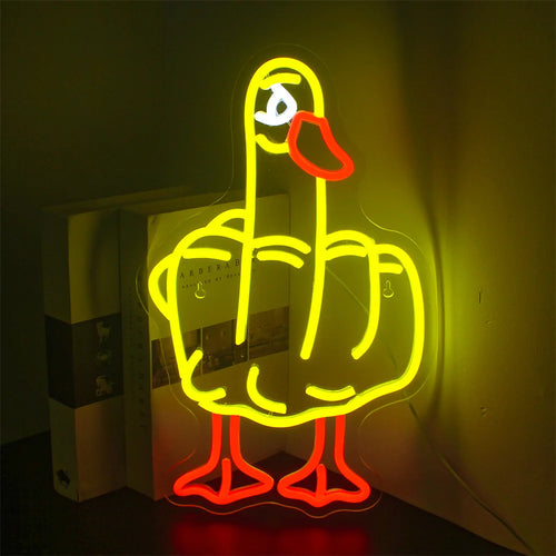 A imagem mostra uma placa de LED neon brilhante, feita à mão e em formato de pato.