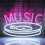 A imagem mostra um letreiro de LED neon vibrante no formato de um disco musical.