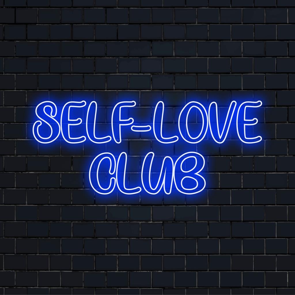 Placa de neon personalizada do Self-Love Club, que combina elegância vibrante e empoderamento. Ideal para decoração neon personalizada e ambientes únicos.