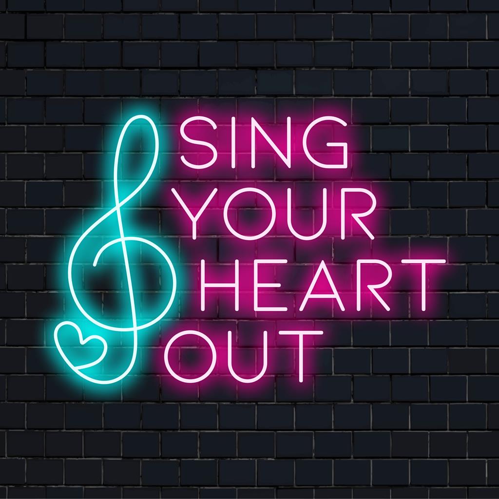 Placa de neon LED personalizada com texto Sing Your Heart Out, arte neon vibrante para expressão pessoal e decoração.