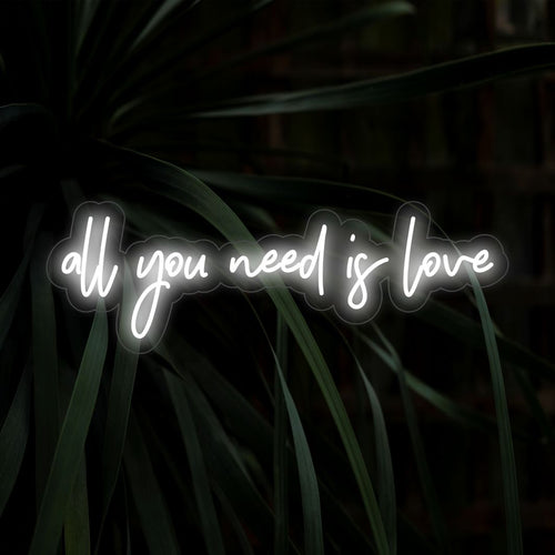 Letreiro de LED Neon Tudo o que Você Precisa É Amor - The Art Neon