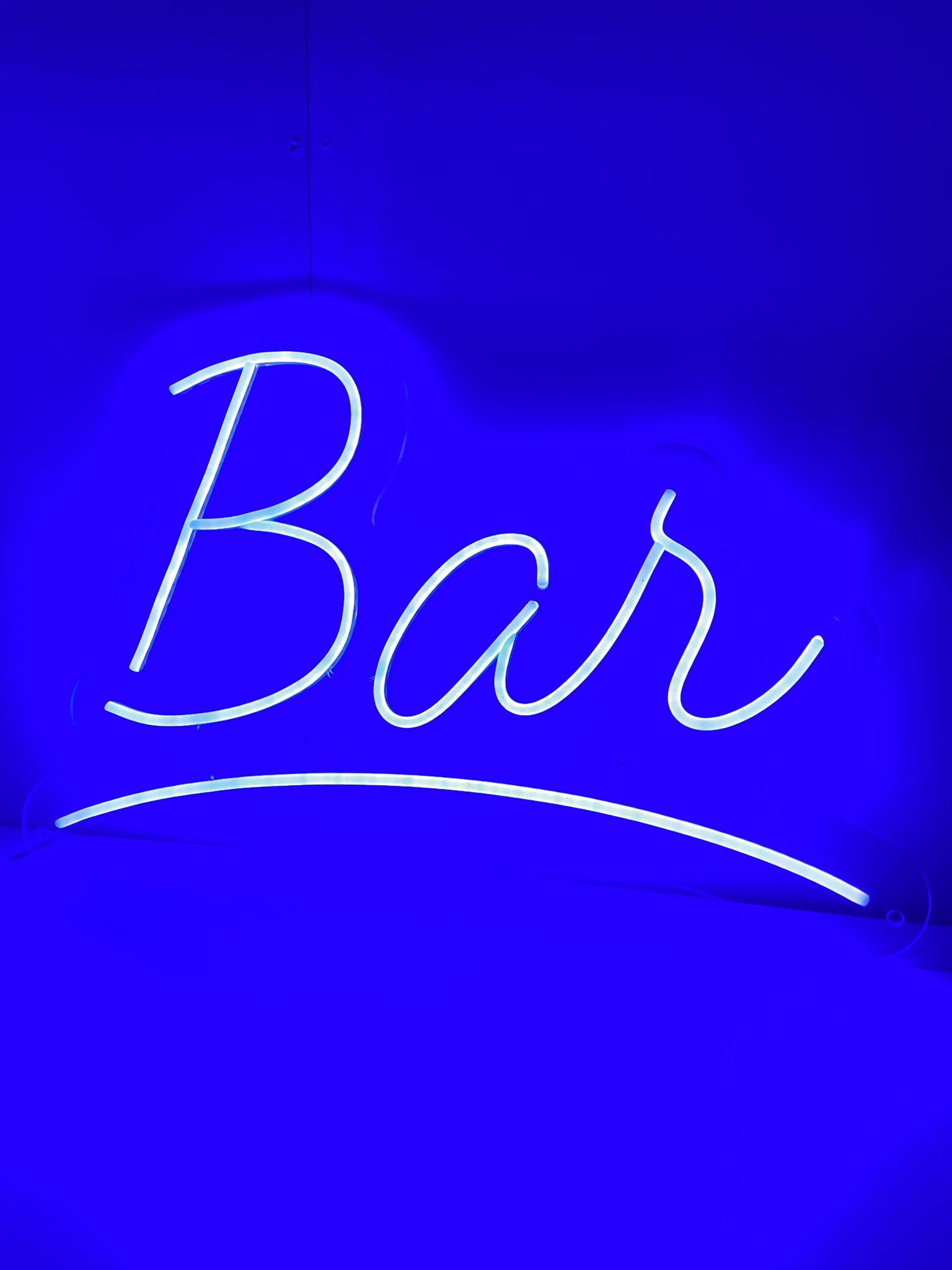 Placa de neon para bar - The Art Neon