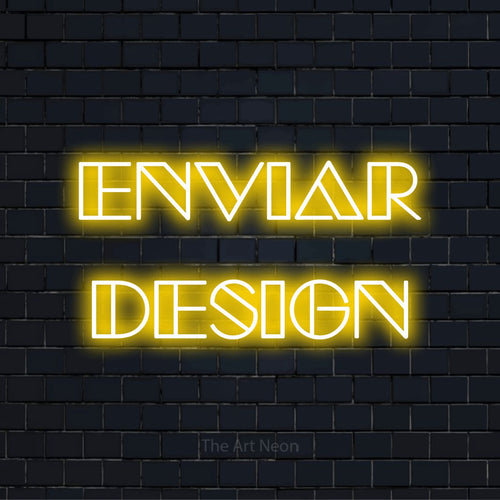 Letreiro néon LED com o design “Enviar Design” numa parede escura