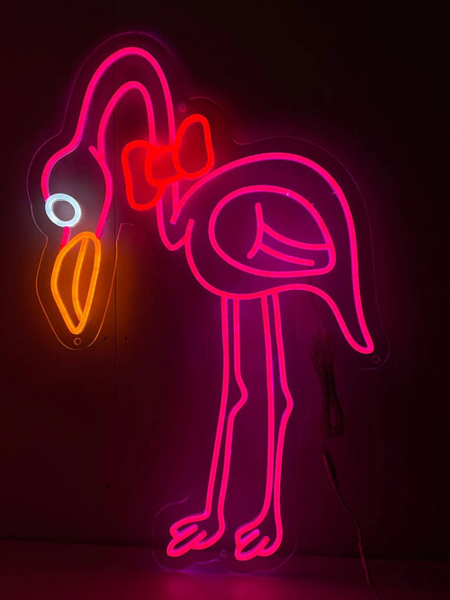 Placa de neon com flamingo fofo - The Art Neon