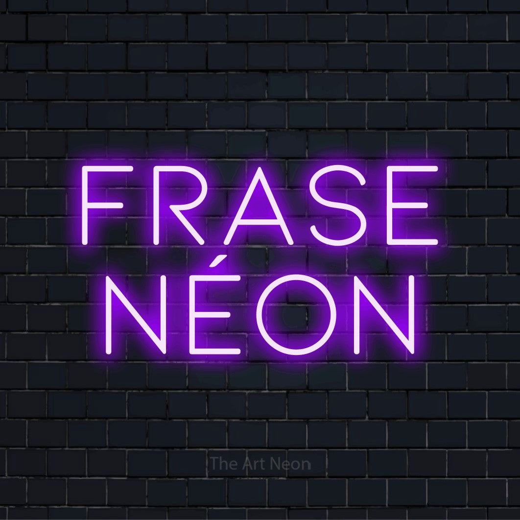 Letreiro néon LED com o texto “Frase Néon” numa parede escura